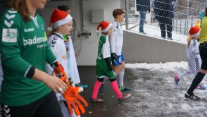 10.12.2017 Einlaufen Damen SC Freiburg