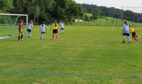 C-Juniorinnen%20210723%20Windenreute-V%C3%B6rstetten%2020210723_180718%20-%20klein